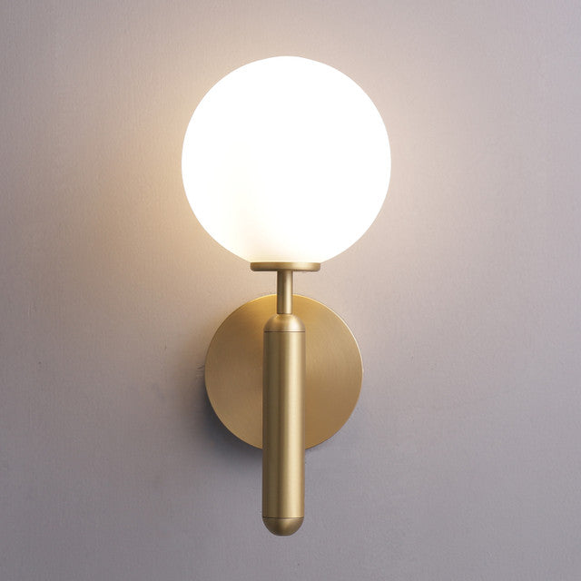 Sophisticated Wall Lamps for Dramatic Modern Interiors